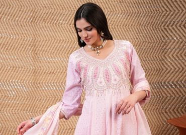 Why Indian Ethnic Wear is Popular Worldwide